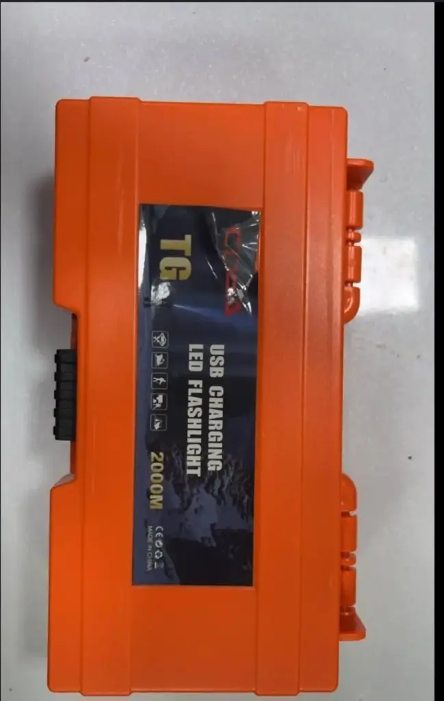 COBA CB-631 USB Rechargeable LED Flashlight